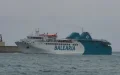 El Estrecho se recupera : Reanudación de rutas marítimas tras el azote de la tormenta Bernard