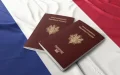Francia niega ciudadanía a joven marroquí por su apoyo público a Marruecos y Emiratos Árabes