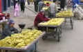 La lucha de Marruecos contra el comercio informal : el desafío de los 'ferrachas' persiste