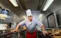 El mago culinario del Circo Knie : 40 años alimentando acróbatas de 16 países