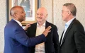 El mundo del fútbol se vuelve contra Infantino y Marruecos acude en su ayuda