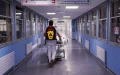 « Es un desastre » : Emmanuel Macron se enfurece contra el sistema que penaliza a los médicos marroquíes