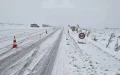 Tormenta de nieve histórica paraliza el Atlas Medio : caos en carreteras marroquíes