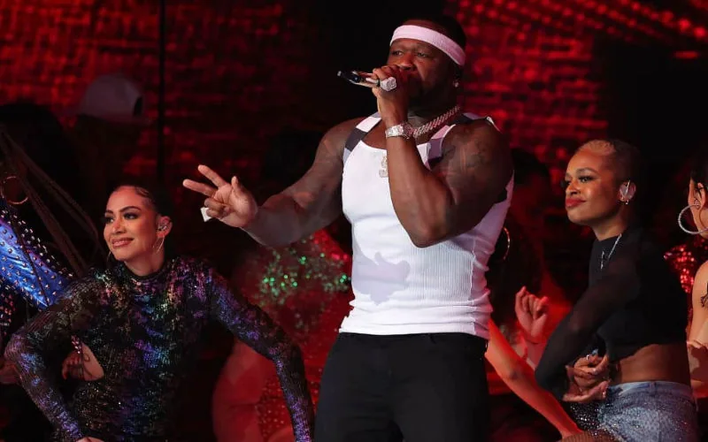 50 Cent electriza Marrakech : El rey del rap conquista la ciudad roja con concierto explosivo