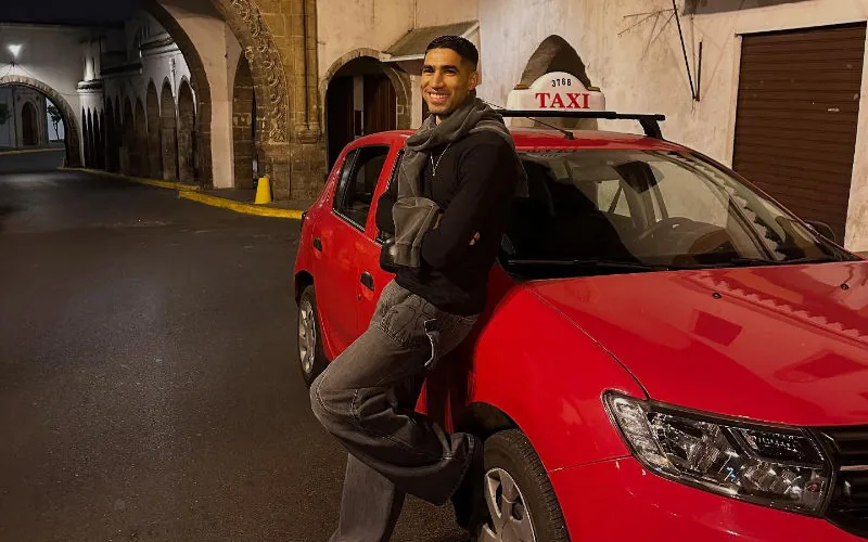 Achraf Hakimi : De la gloria en el PSG a diseñar joyas inspiradas en Marruecos