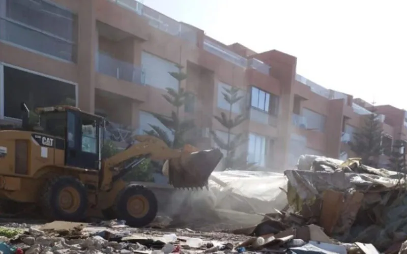 Agadir : Demoliciones masivas en playas por construcciones ilegales