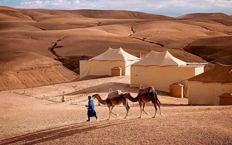 Agafay : El auge y caída del turismo ilegal en el desierto marroquí