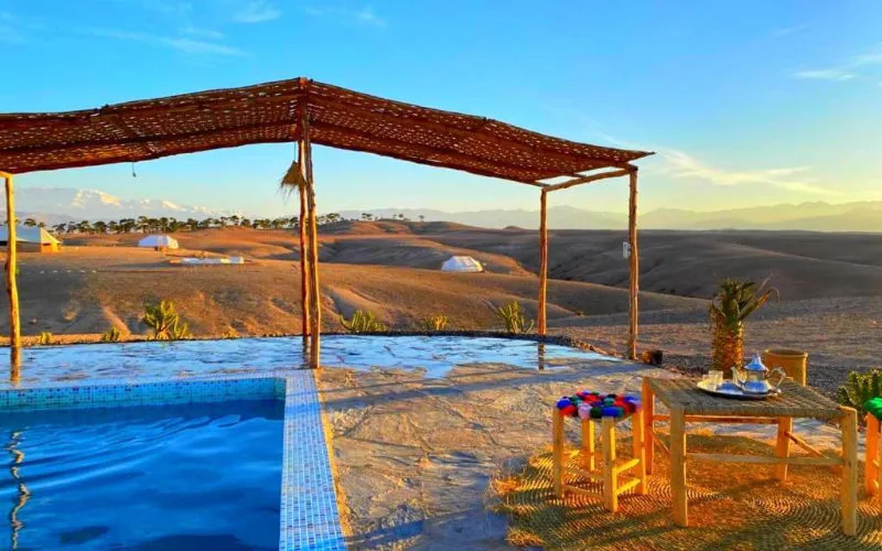 Agafay : El oasis de lujo cerca de Marrakech que seduce a famosos y viajeros