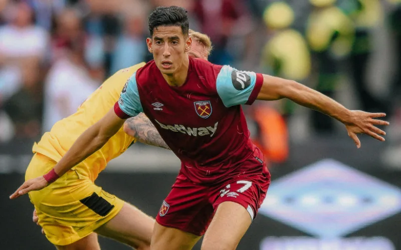 Alarma en West Ham : Aguerd se retira lesionado en crucial duelo europeo