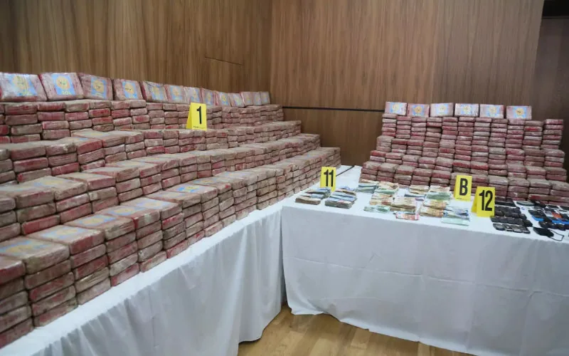 Alerta en Casablanca : Descubren cocaína oculta en cargamento de pescado congelado