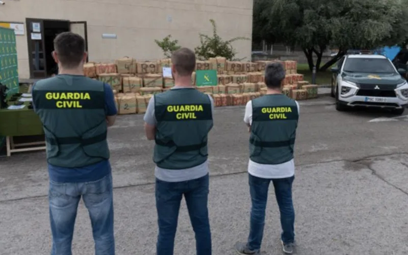 Alerta en Cataluña : Incautan 5,7 toneladas de hachís en nueva ruta desde Marruecos