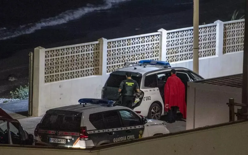 Alerta en Ceuta y Melilla : España refuerza fronteras ante posible aumento de inmigración irregular