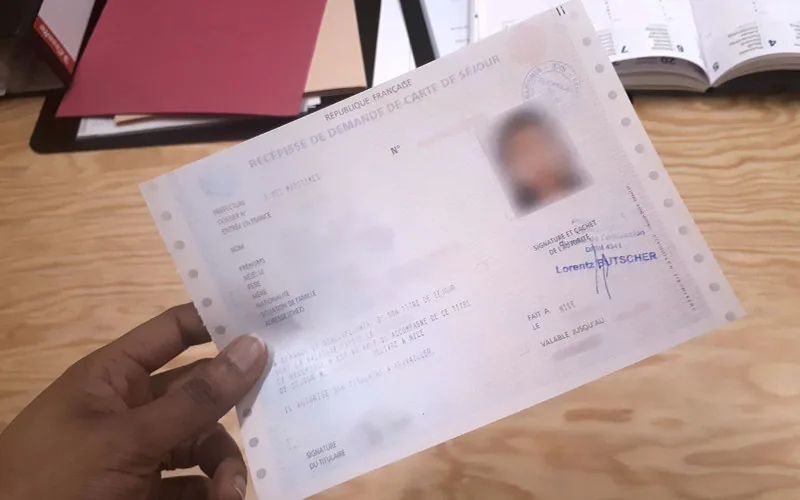 Alerta en Francia : Estafas a inmigrantes en trámites de residencia aumentan