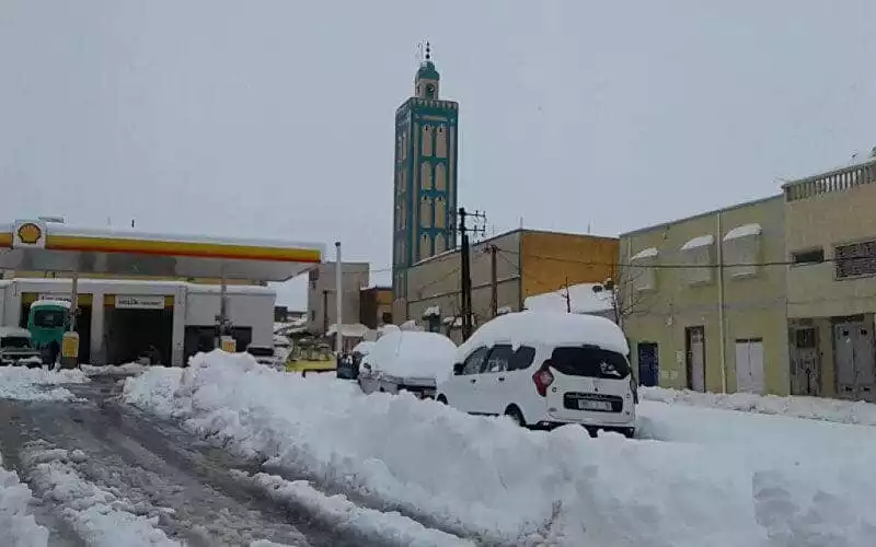 Alerta naranja en Marruecos : Lluvias torrenciales y nevadas intensas amenazan varias provincias