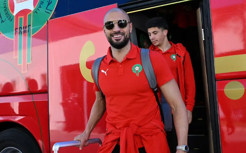 Amrabat, fuera de los planes del United : El fichaje estrella que no convenció a Ratcliffe