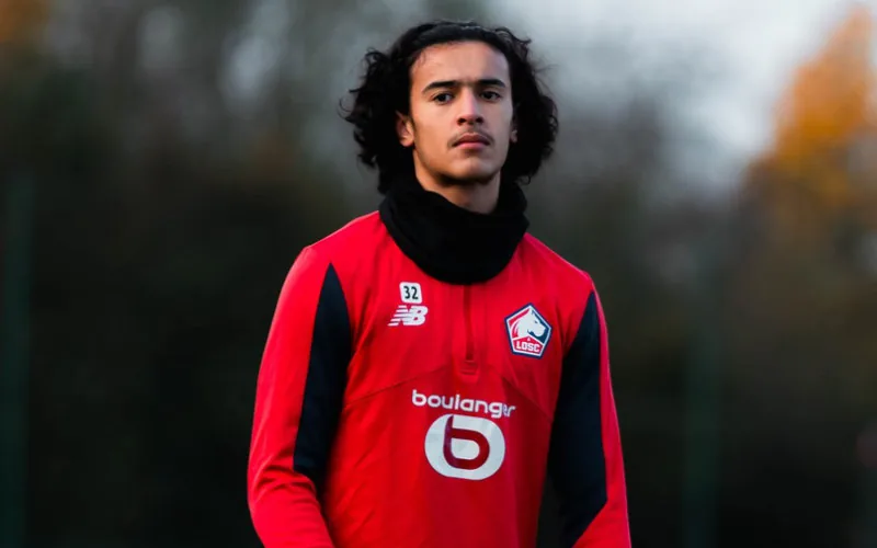 Ayyoub Bouaddi : El prodigio del Lille que brilla en el fútbol y las aulas