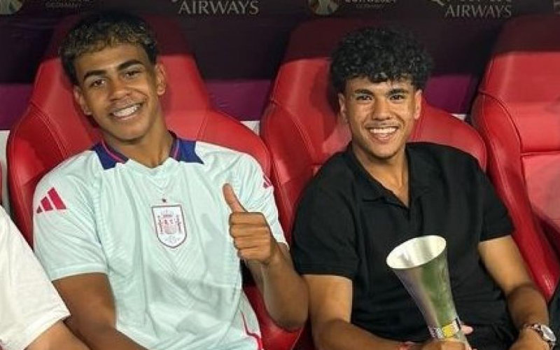 Aznou y Yamal : De amigos en La Masia a rivales internacionales por Marruecos y España