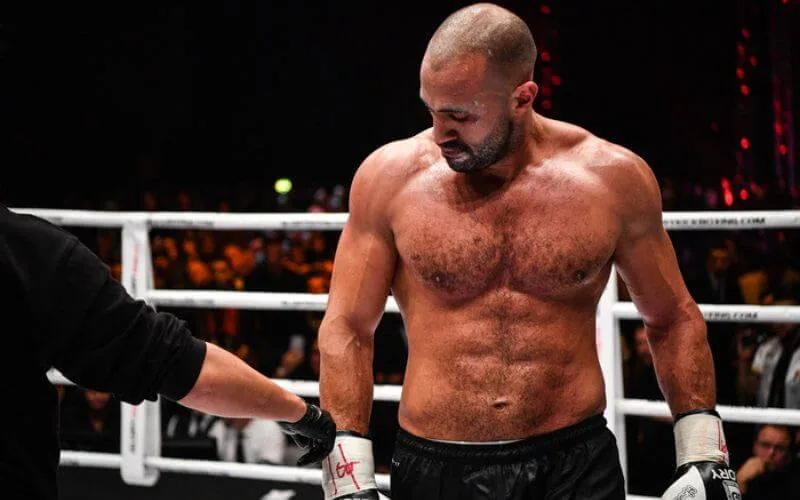 Badr Hari condena la violencia en Gaza : El campeón de kickboxing se pronuncia sobre el conflicto