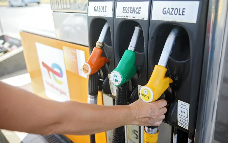Bajan los precios de combustibles en Marruecos : Alivio para conductores en agosto
