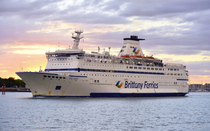 Balearia amplía su flota : El ferry 'Le Bretagne' unirá Almería y Nador este verano