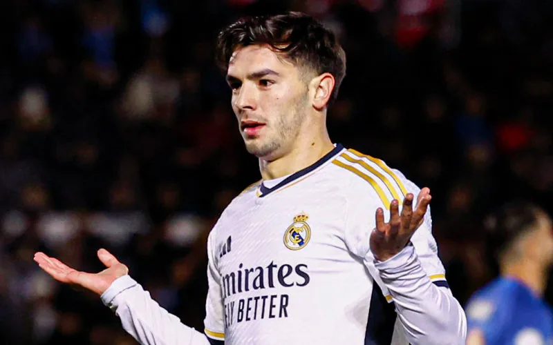 Brahim Díaz lidera al Real Madrid en Copa del Rey : gol y penalti decisivos