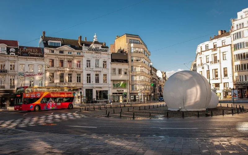 Bruselas debate honrar a inmigrantes marroquíes y turcos en sus calles