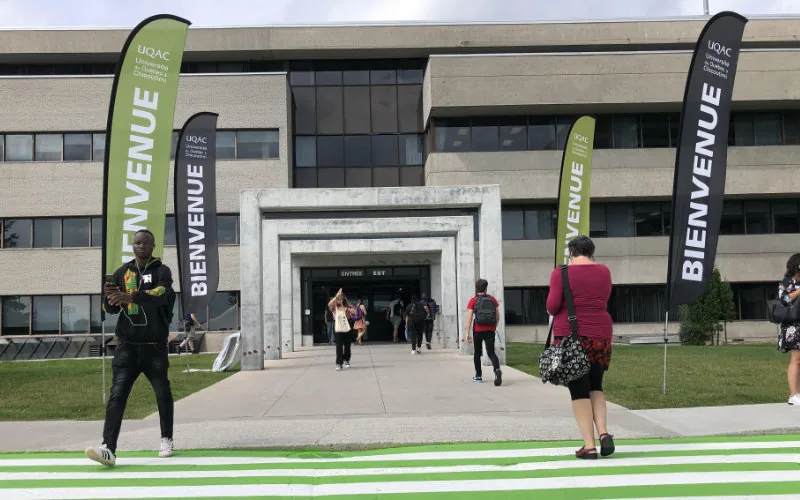Caída del 39% en solicitudes internacionales : UQAM pide abolir cuotas de estudiantes extranjeros