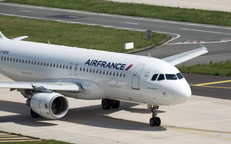 Caos aéreo : Nueva huelga de controladores franceses amenaza vuelos Marruecos-Francia en septiembre