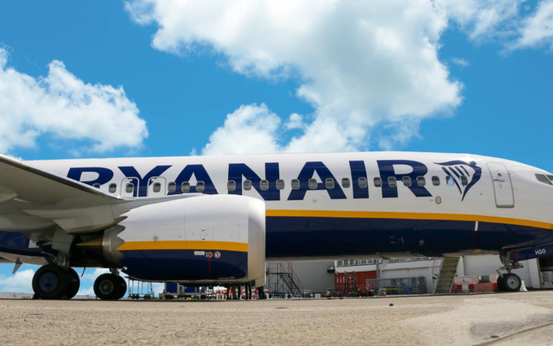 Caos en el aire : Ryanair deja pasajeros varados en Rabat mientras su avión aterriza en Fez