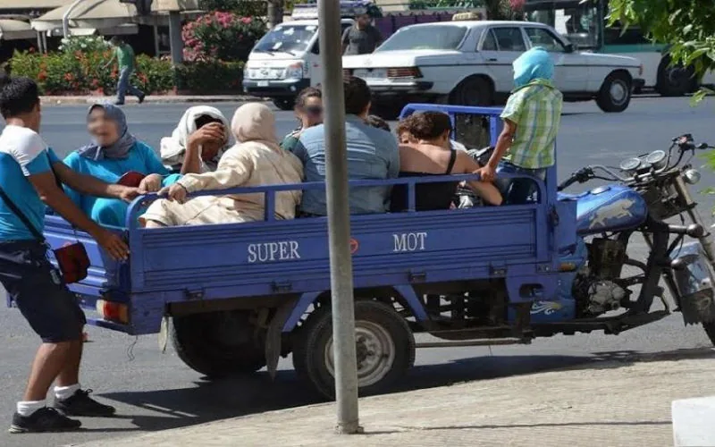 Caos en Marrakech : Triciclos invaden las calles durante el Ramadán y provocan accidentes