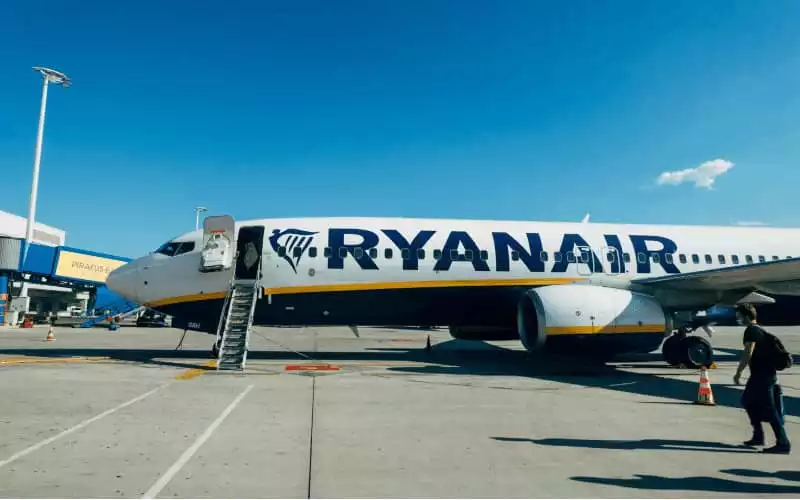 Caos en Rabat : Pasajeros de Ryanair atrapados por avería técnica en vuelo a París