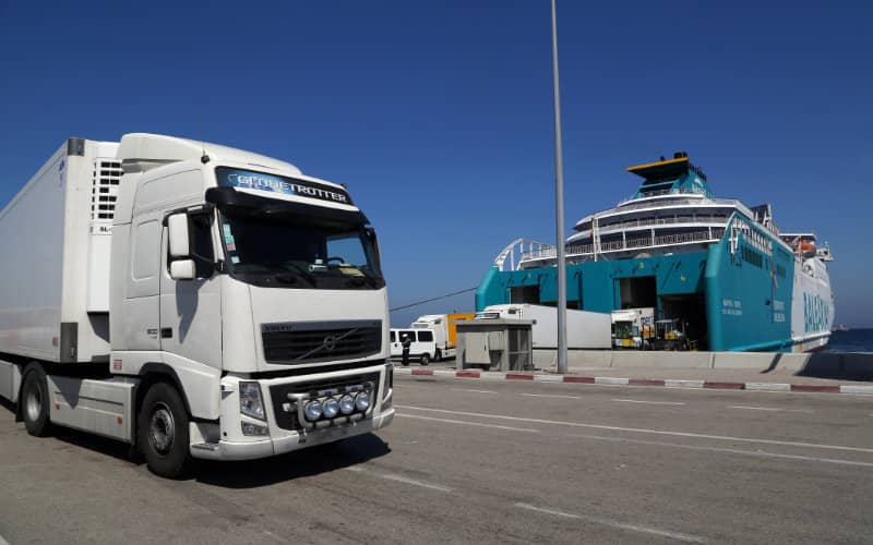 Caos en Tánger Med : Transportistas exigen mejoras urgentes en el puerto marroquí
