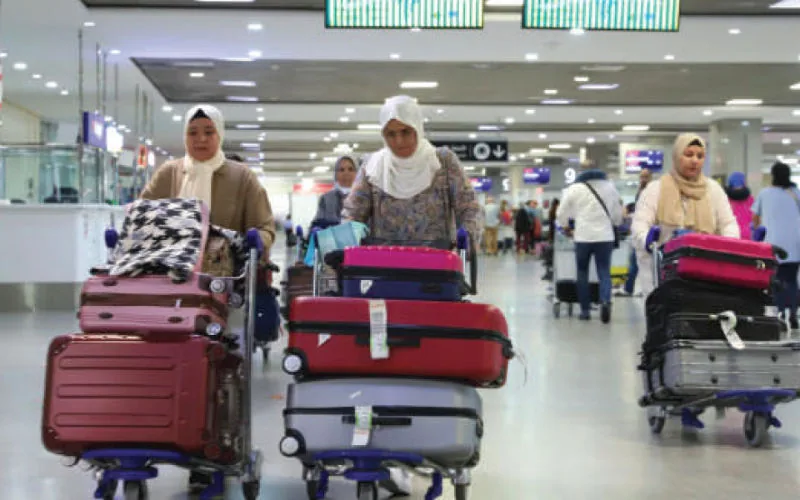 Caos en Tetuán : El aeropuerto Saniat Rmel colapsa ante el boom turístico y religioso