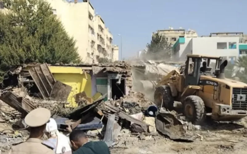 Casablanca arrasa chabolas : Polémica renovación urbana ante eventos internacionales