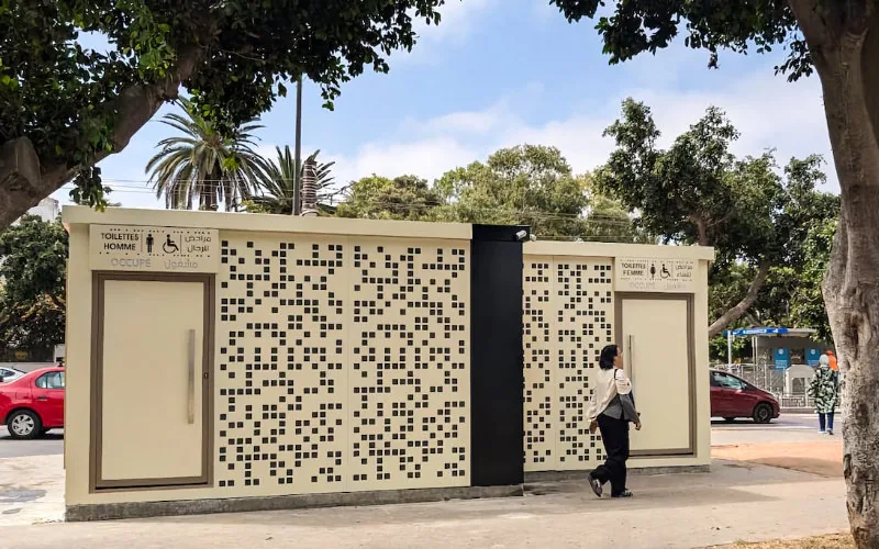 Casablanca se indigna : Millones invertidos en baños públicos cerrados antes de la CAN 2025