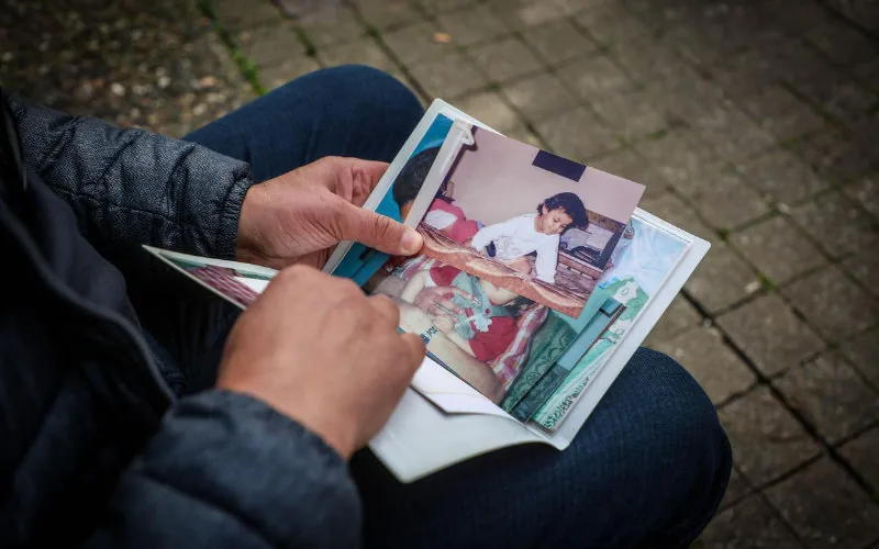 Caso Bel Allam : Nuevas pruebas de ADN complican el juicio por el asesinato de dos hermanas discapacitadas