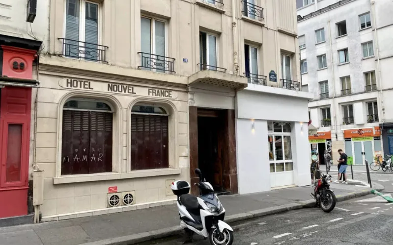 Crimen en París : Exmilitar buscado por asesinato de vigilante en robo de hotel social