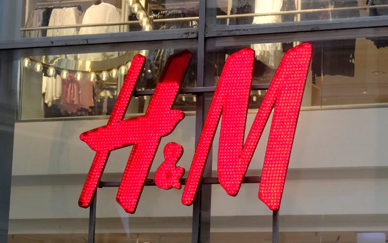 Crisis económica en Marruecos : Starbucks y H&M cierran sus puertas ante la baja rentabilidad
