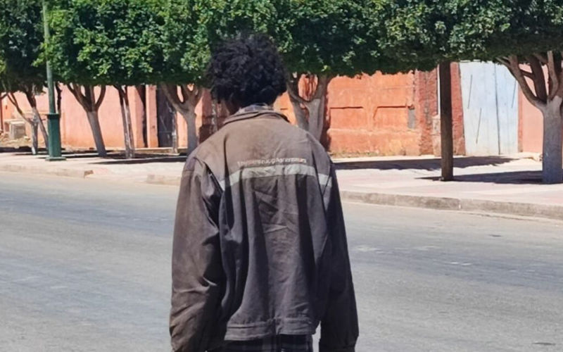 Crisis mental en Marruecos : Indigentes agreden a ciudadanos y alarman a defensores de la salud