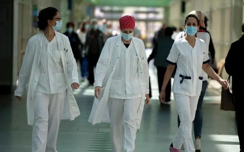 Crisis sanitaria en Marruecos : La fuga de médicos agrava la escasez de personal