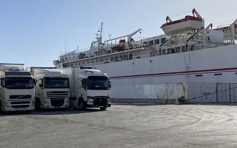 Crisis en Tanger Med : Exportadores marroquíes exigen soluciones ante retrasos que amenazan el comercio con Europa