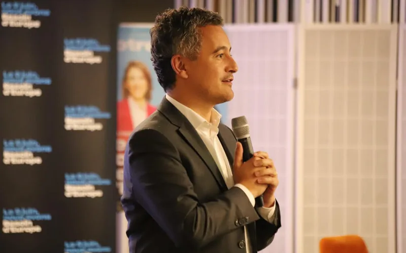 Darmanin denuncia ola de ataques racistas por su origen argelino
