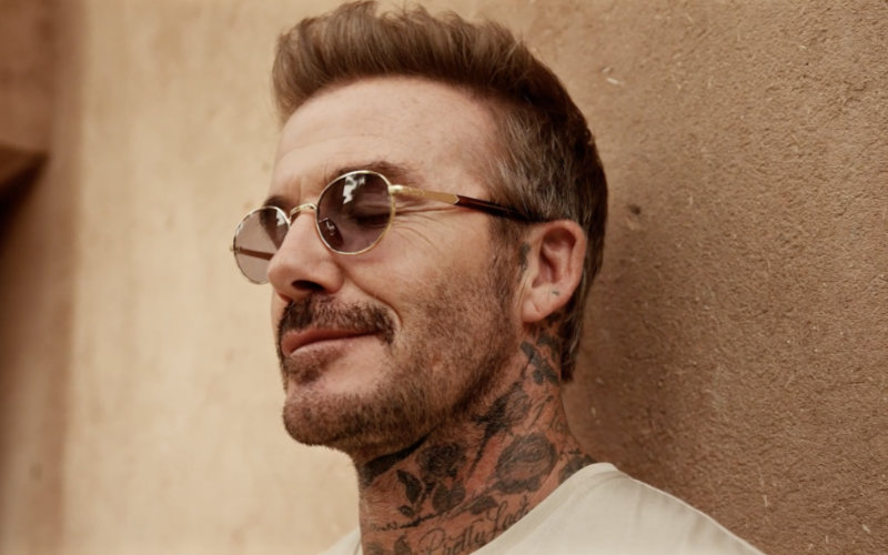 David Beckham seduce Marrakech : Lanza su nueva colección de gafas DB Eyewear en un riad marroquí