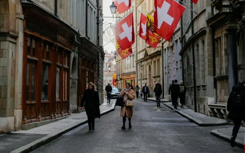 Dice estar atrapada en Marruecos, pero Suiza le retira definitivamente el permiso