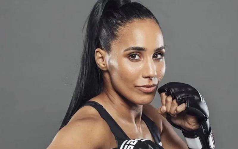 Duelo de titanes : Zouak vs Moreira por el cinturón de Ares en MMA femenino