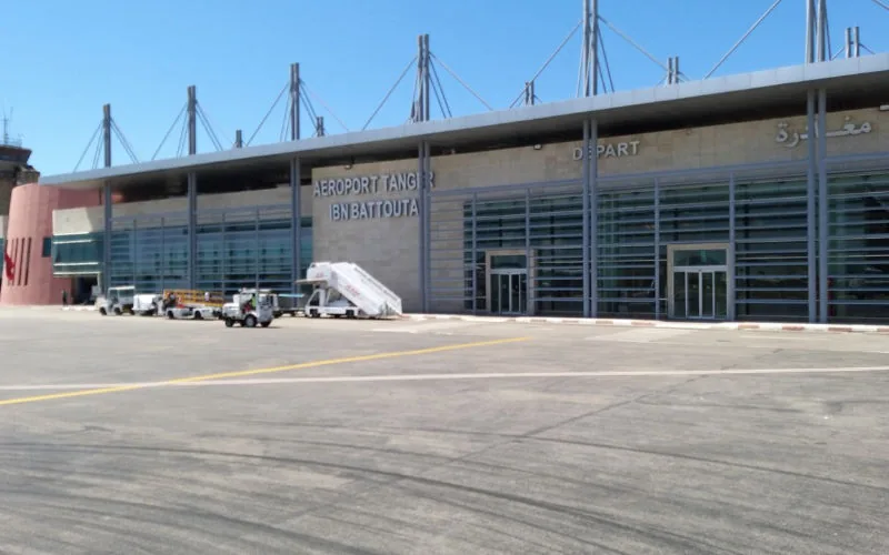 Emergencia en Tánger : Avión privado aterriza forzosamente por fallo técnico