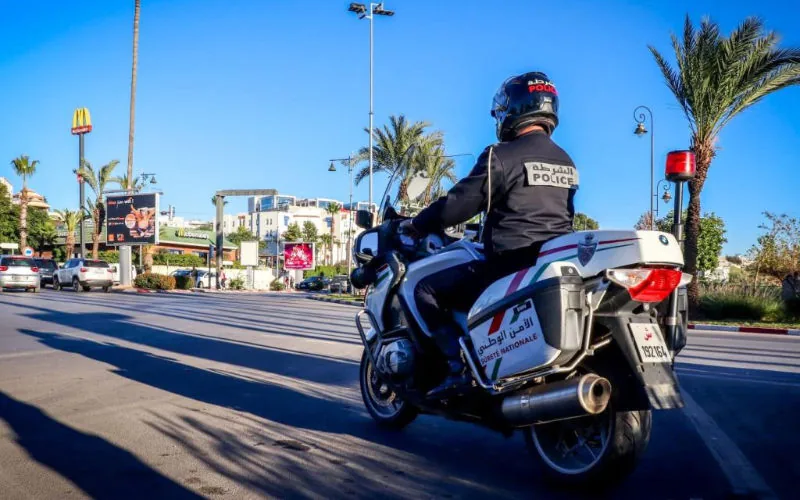 Escándalo en Casablanca : Policía suspendido por presunto acoso sexual en pleno paseo marítimo