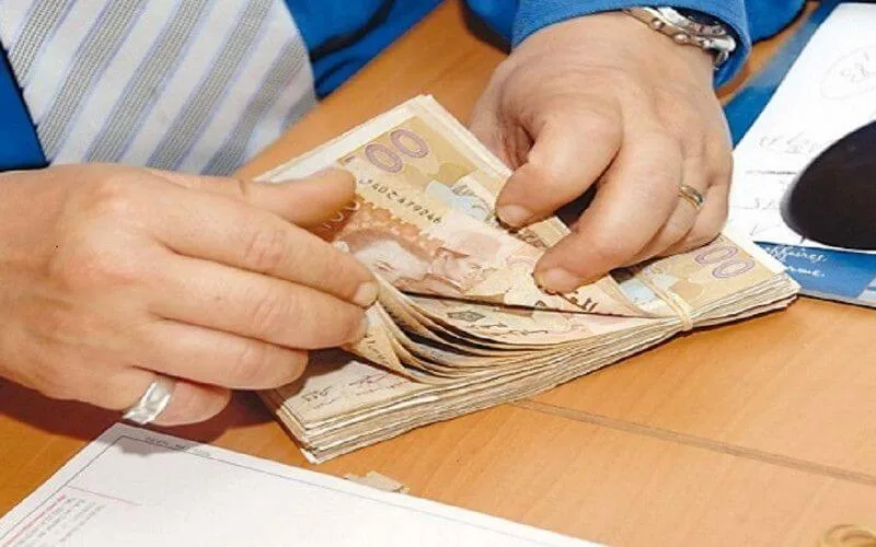 Escándalo inmobiliario : Políticos y promotores bajo investigación por transferencias ilegales al extranjero