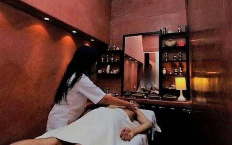 Escándalo en Marrakech : Salones de belleza encubren red de prostitución de lujo