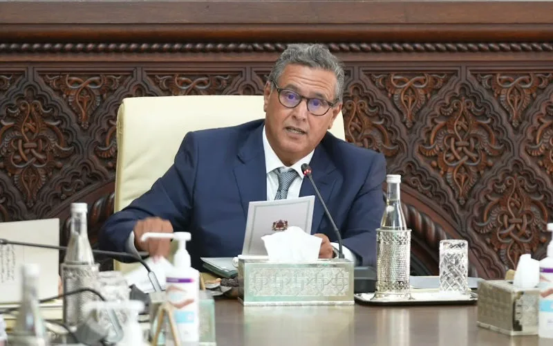 Escándalo en Marruecos : Acusan al primer ministro Akhannouch de mezclar negocios y política